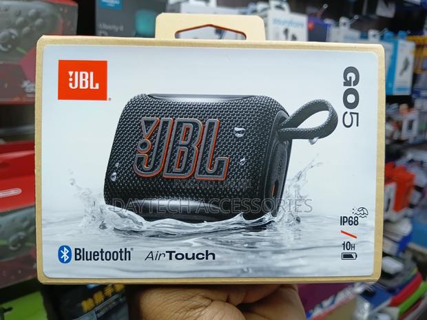 JBL Go 5 Portable Bluetooth Speaker Black With Ip68 Waterproof Rating. - thumbnail 3