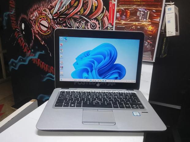 Laptop HP EliteBook 820 G3 8GB Intel Core i5 SSD 128GB - thumbnail 2