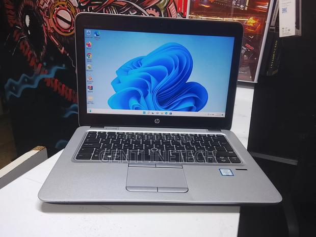 Laptop HP EliteBook 820 G3 8GB Intel Core i5 SSD 128GB - thumbnail 3