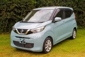 Nissan Dayz 2019 Blue