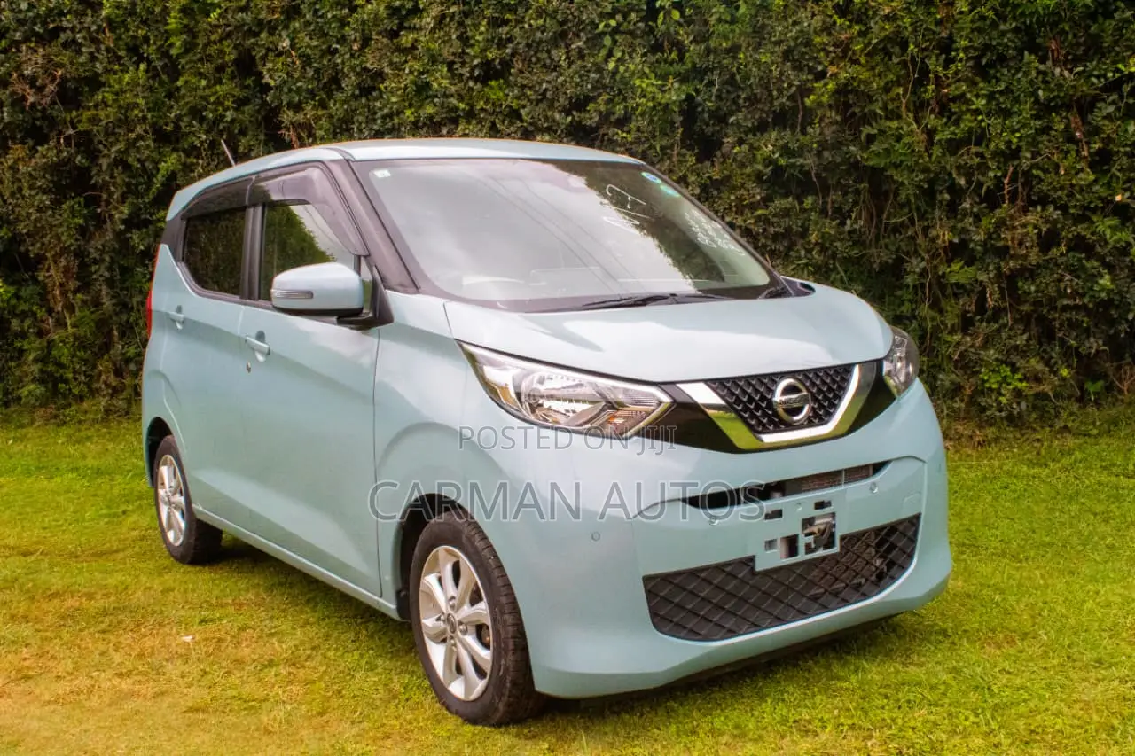 Nissan Dayz 2019 Blue