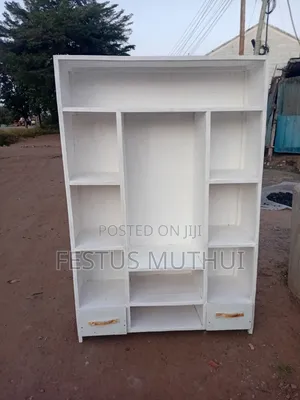 Portable Walldrobe