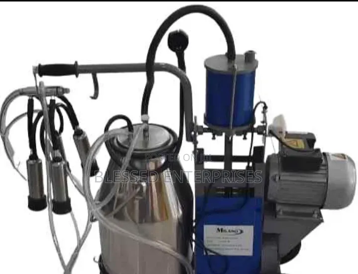 New Arrival Italian Milano Cow Milking Machine