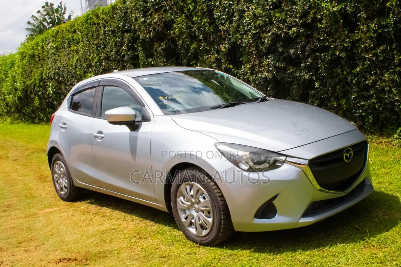 Mazda Demio 2019 Silver
