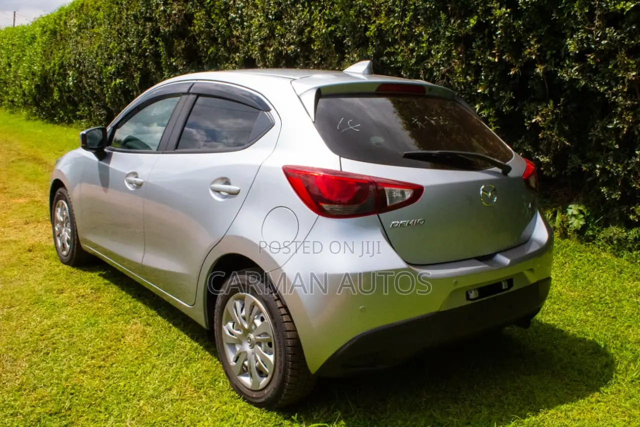 Mazda Demio 2019 Silver