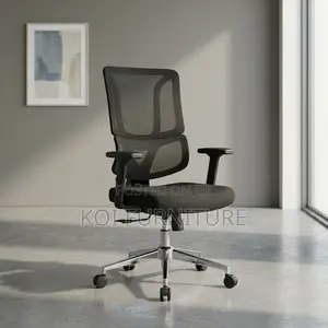 Office Chair : Black High-Back Mesh Orthopedic Office Chair