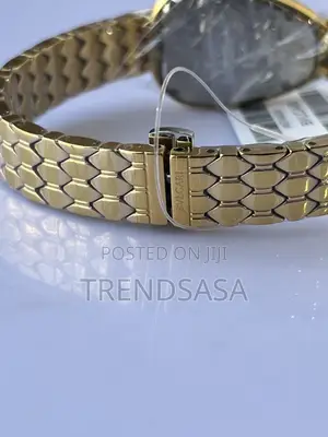 Bvlgari Serpenti Yellow Gold Green Dial Ladies Watch
