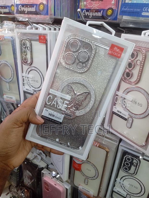 iPhone 13 Pro Max Electroplated Glitter Case With a 3d Butterfly - thumbnail 2