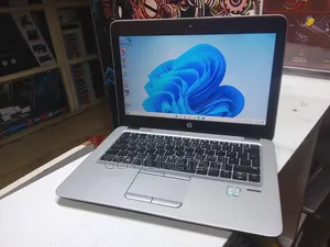 Laptop HP EliteBook 820 G3 8GB Intel Core i5 SSD 128GB