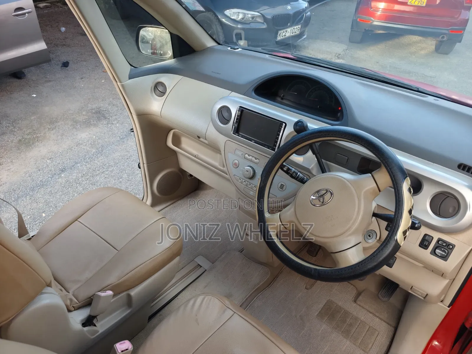 Toyota Porte 1.3 FWD 2007 Red