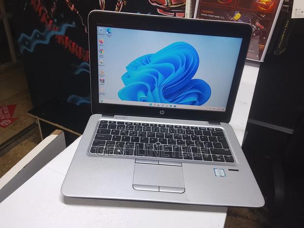 Laptop HP EliteBook 820 G3 8GB Intel Core i5 SSD 128GB - thumbnail 2