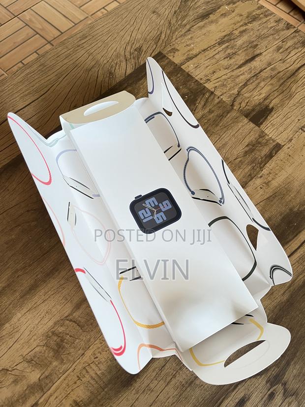 Apple Watch Se 2nd Gen 40mm - thumbnail 2