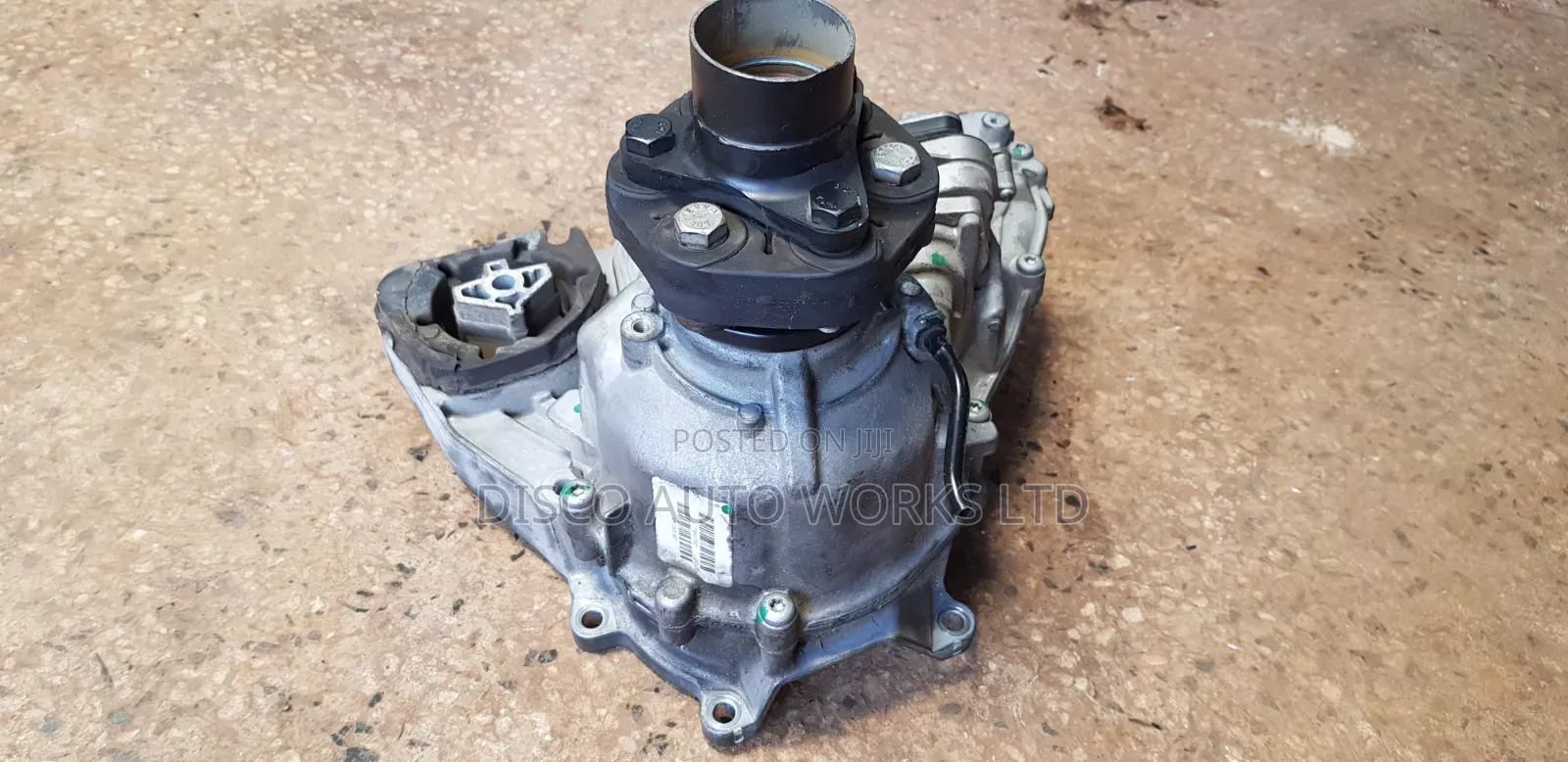 BMW E70 X5 Drive Transfer Box Assembly