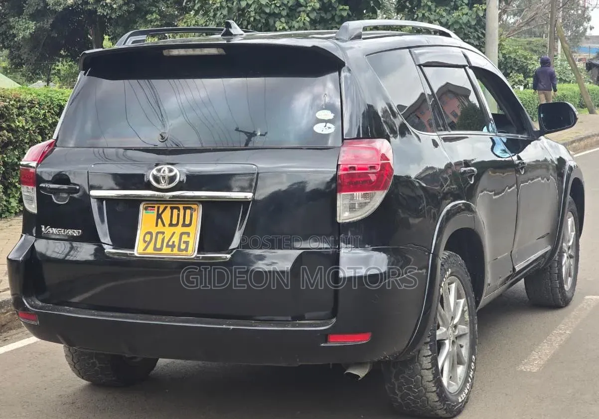 Toyota Vanguard 2015 Black