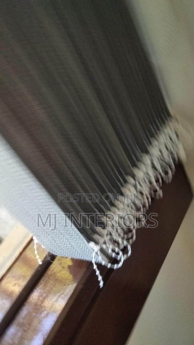 Office Home Vertical Blinds Per SQM Affordable Rates