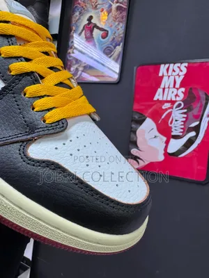 Custom Union La Jordan 1 Low 'Black Toe' Sneakers