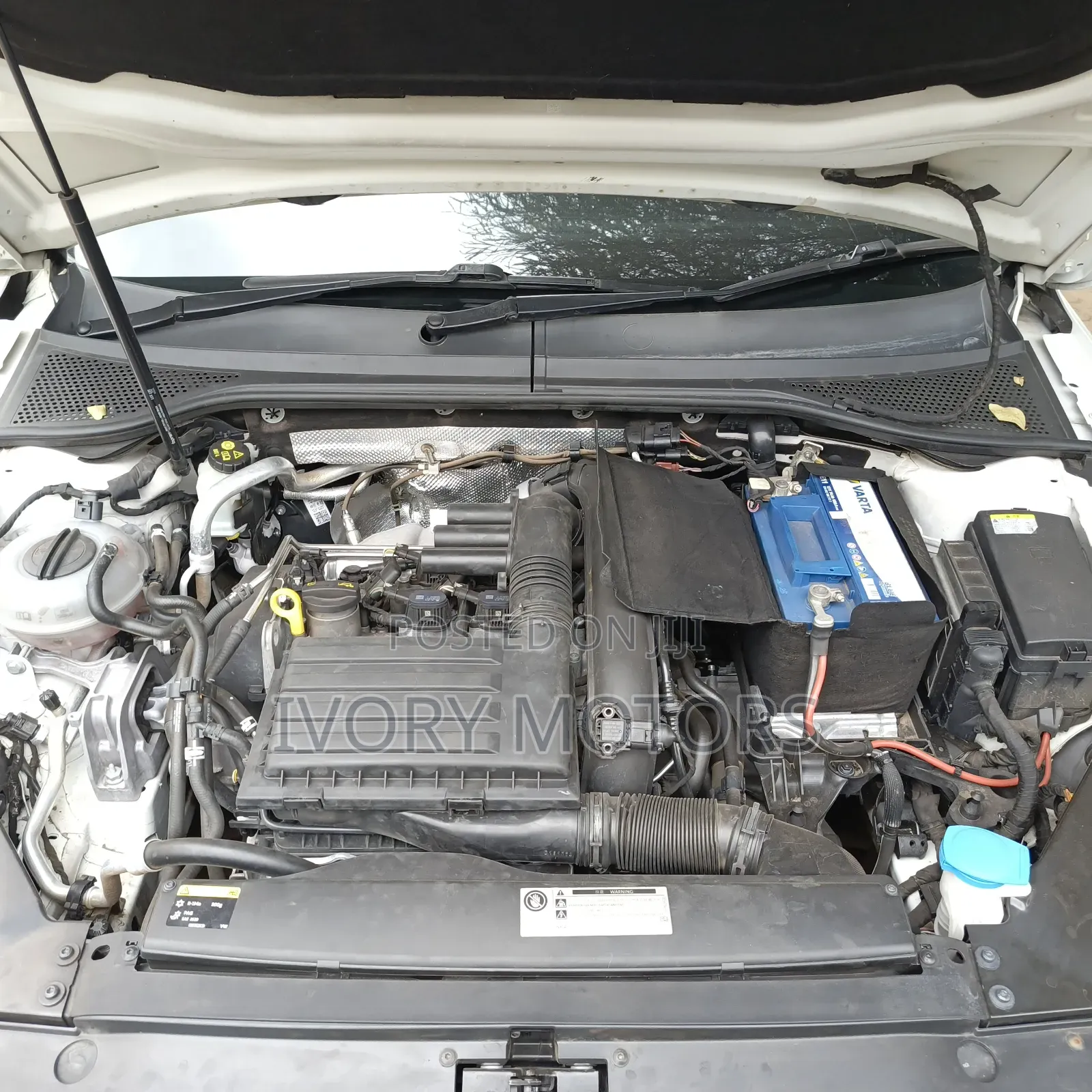Volkswagen Passat 2017 White