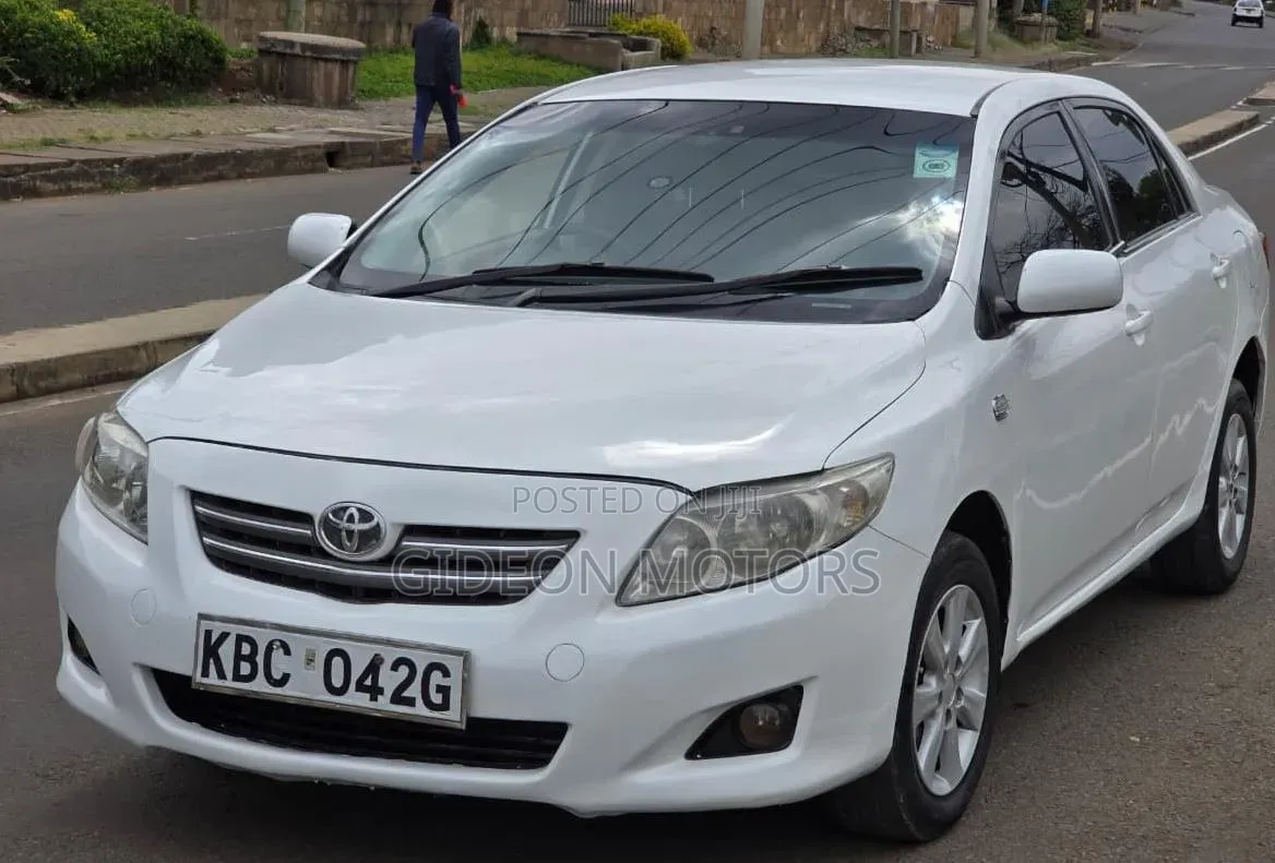 Toyota Corolla 2008 White