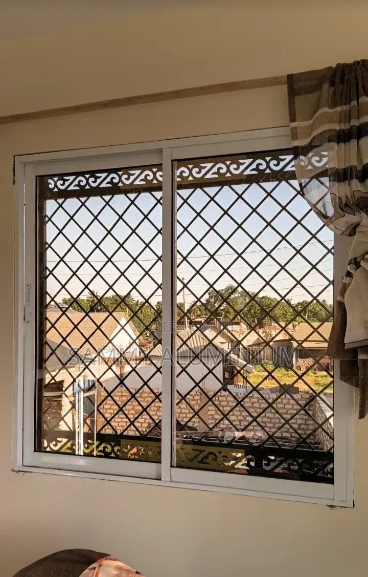 Aluminium and Glass Sliding Master