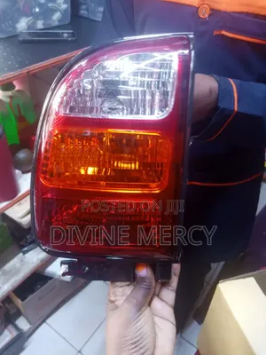 Tail Light Rav4 / Ska11/16 1999