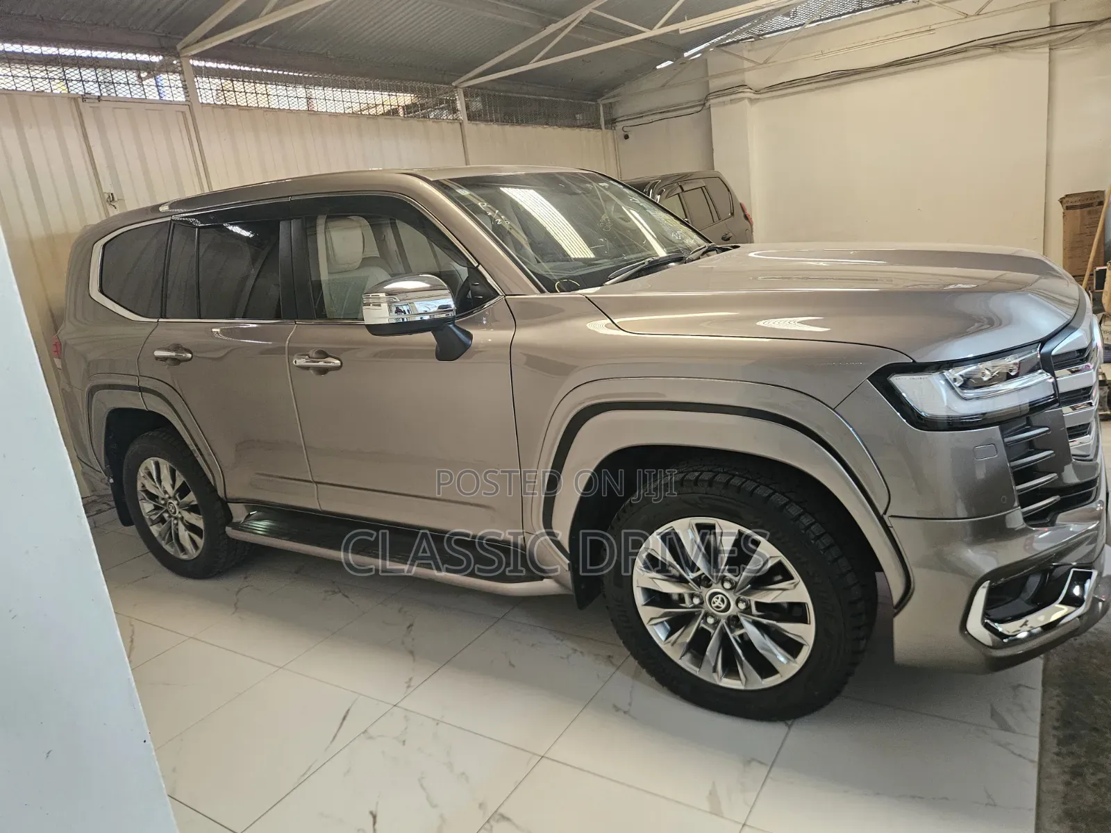 Toyota Land Cruiser 2021 Gold