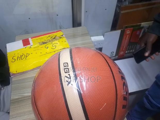 Molten Fiba Approved Basketball - thumbnail 2