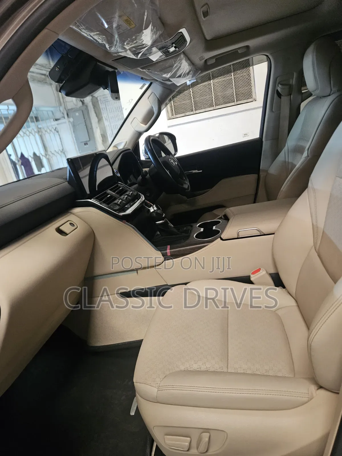 Toyota Land Cruiser 2021 Gold