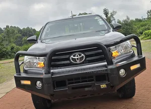 Toyota Hilux 2021 Gray