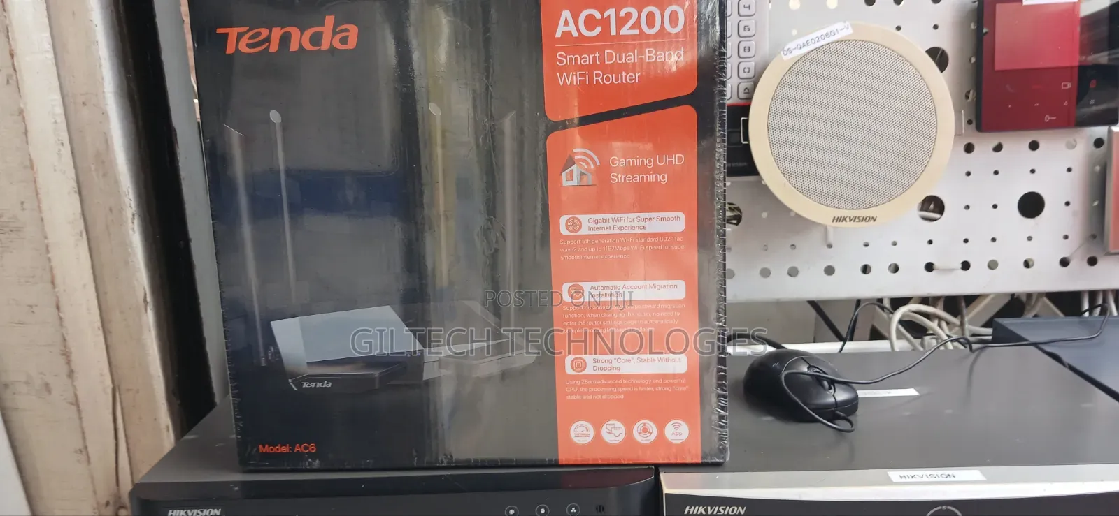 Tenda Router