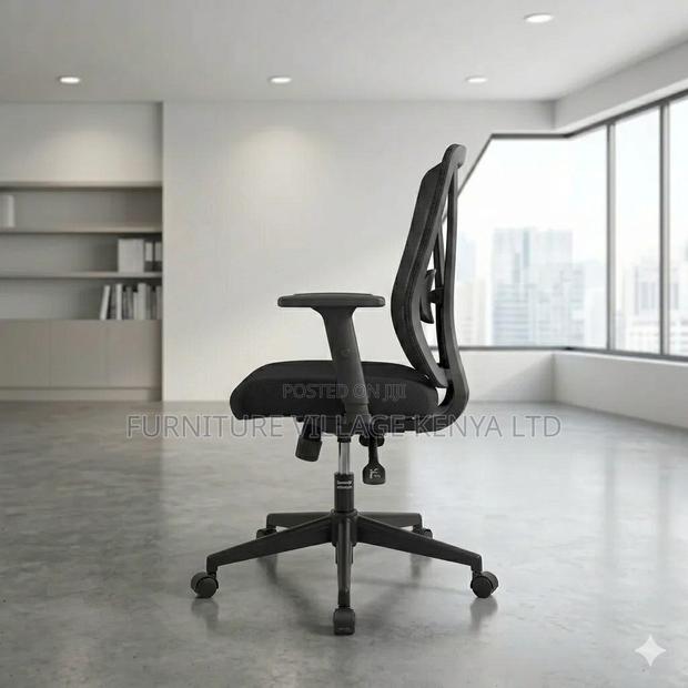 Office Chair: Ergonomic Office Seat With Lumber Support - thumbnail 9