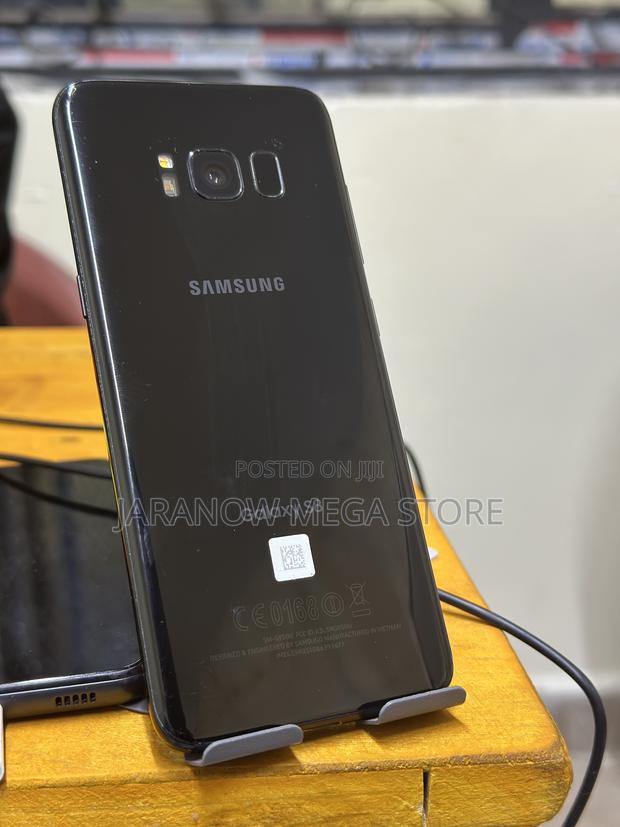 Samsung Galaxy S8 64 GB Black - thumbnail 3