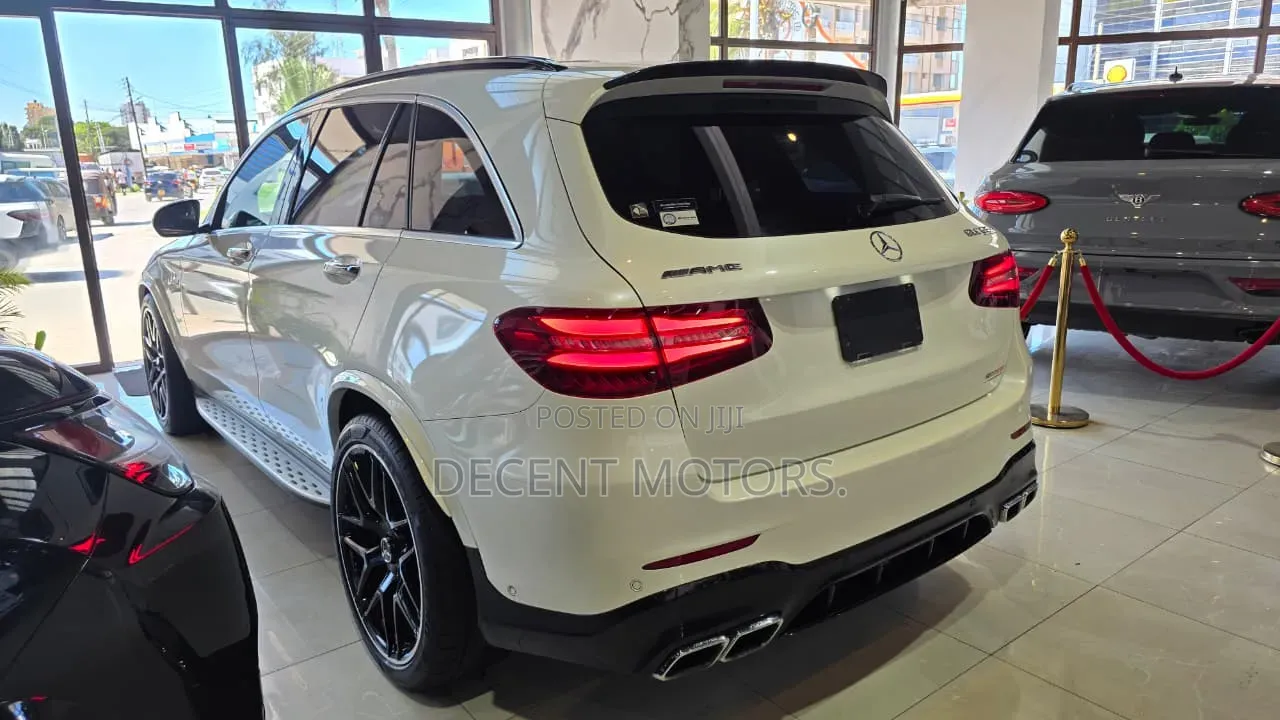 Mercedes-Benz GLC-Class 2019 White