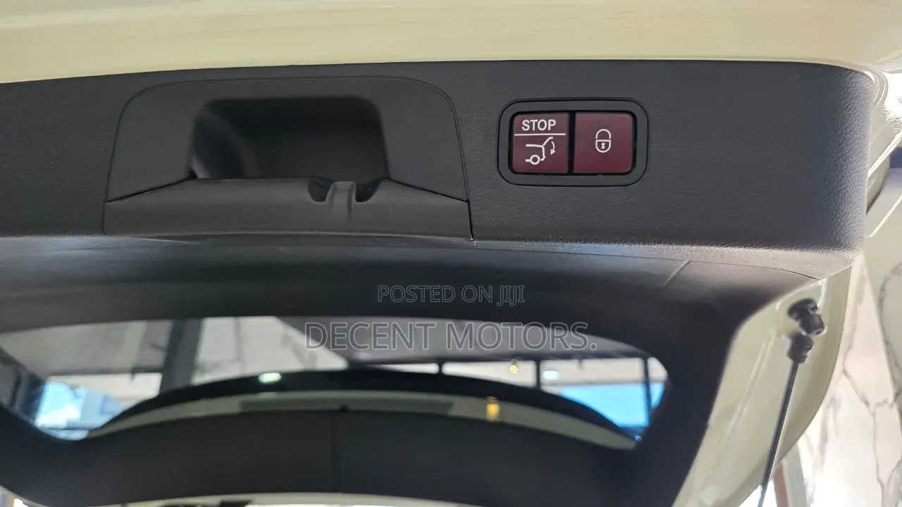 Mercedes-Benz GLC-Class 2019 White