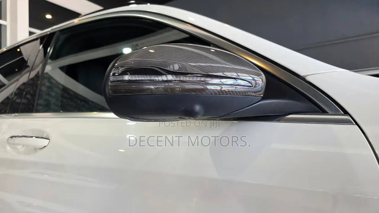 Mercedes-Benz GLC-Class 2019 White