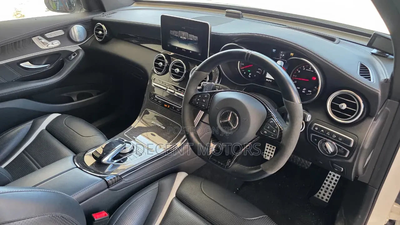 Mercedes-Benz GLC-Class 2019 White