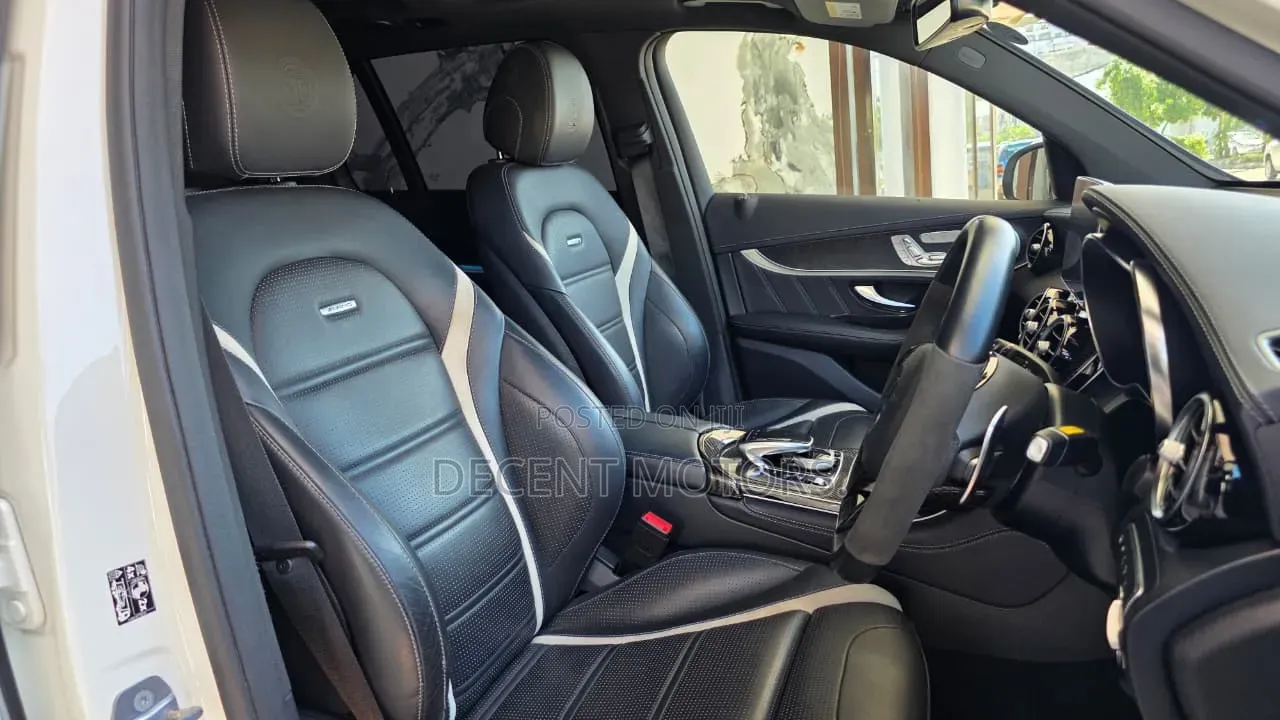 Mercedes-Benz GLC-Class 2019 White