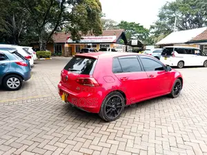 Volkswagen Golf 2016 Red