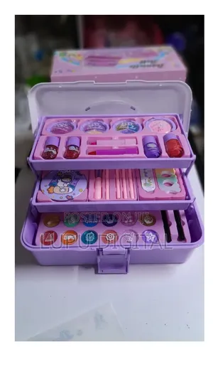 Danielle Bell Make Up Kit Non Toxic