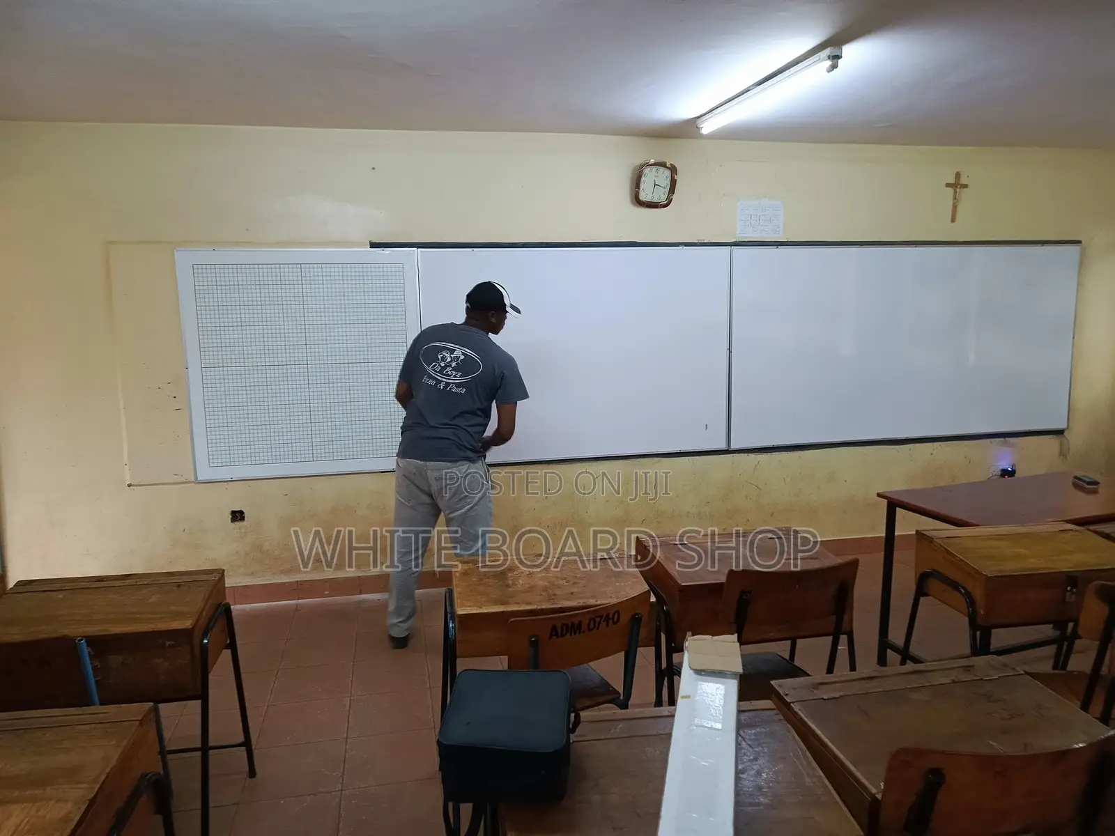 16ft X 4ft Wall Mounted Whiteboard –For Schools, Colleges Trainings