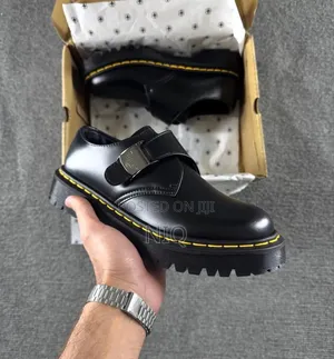Dr Martin Shoes