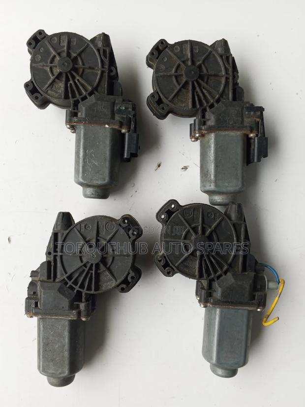 Nissan Dualis Window Motor - main view