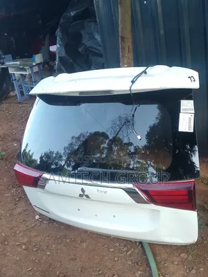 2015 Mitsubishi Outlander Boot