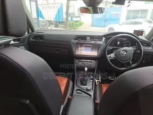 Volkswagen Tiguan 2.0T SE AWD 4MOTION 2019 White