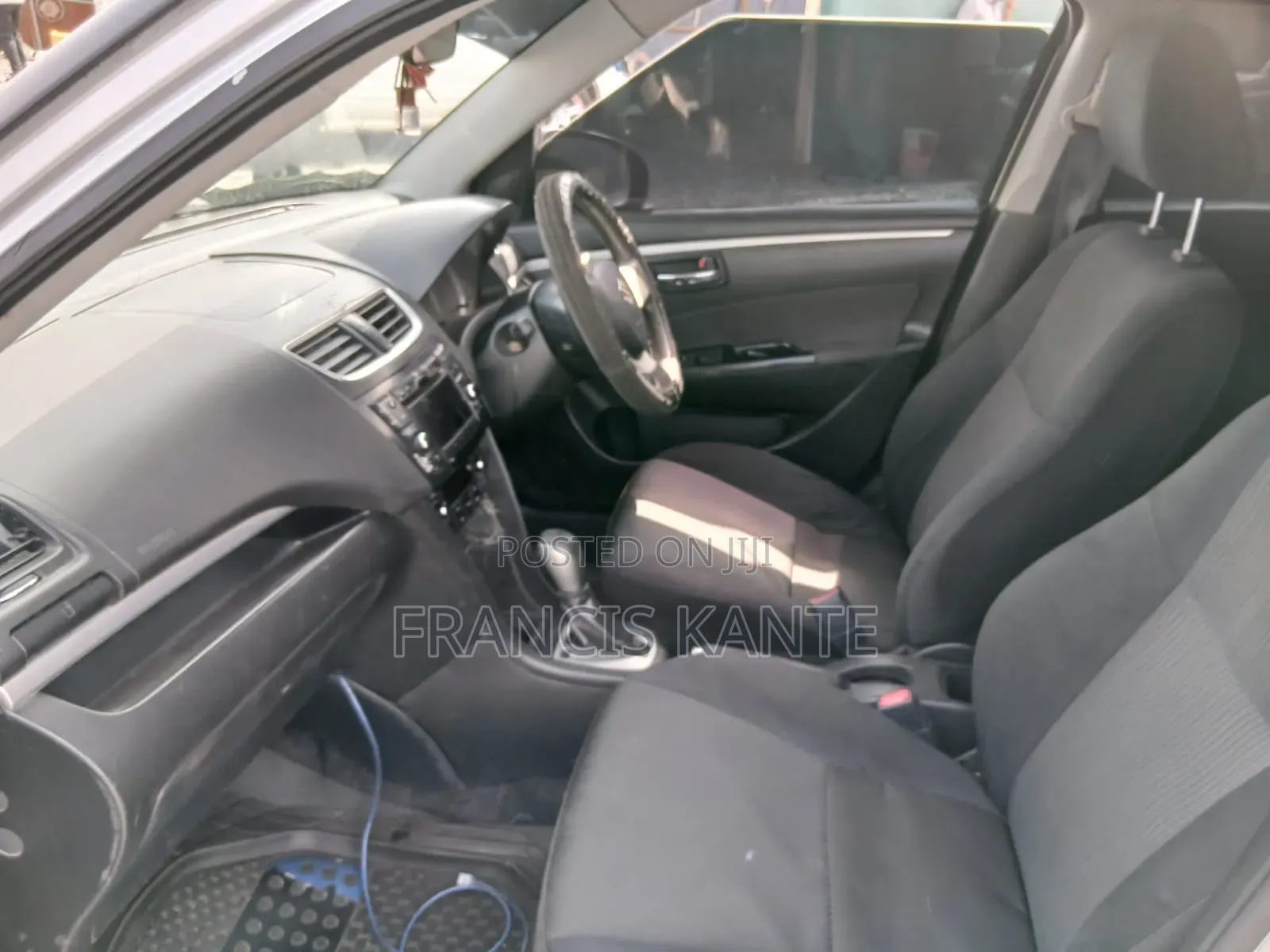 Suzuki Swift 2010 Silver