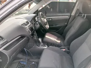 Suzuki Swift 2010 Silver