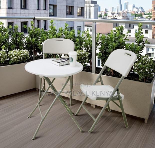 Folding Table: Outdoor Round Banquet Plastic Portable Table - thumbnail 11