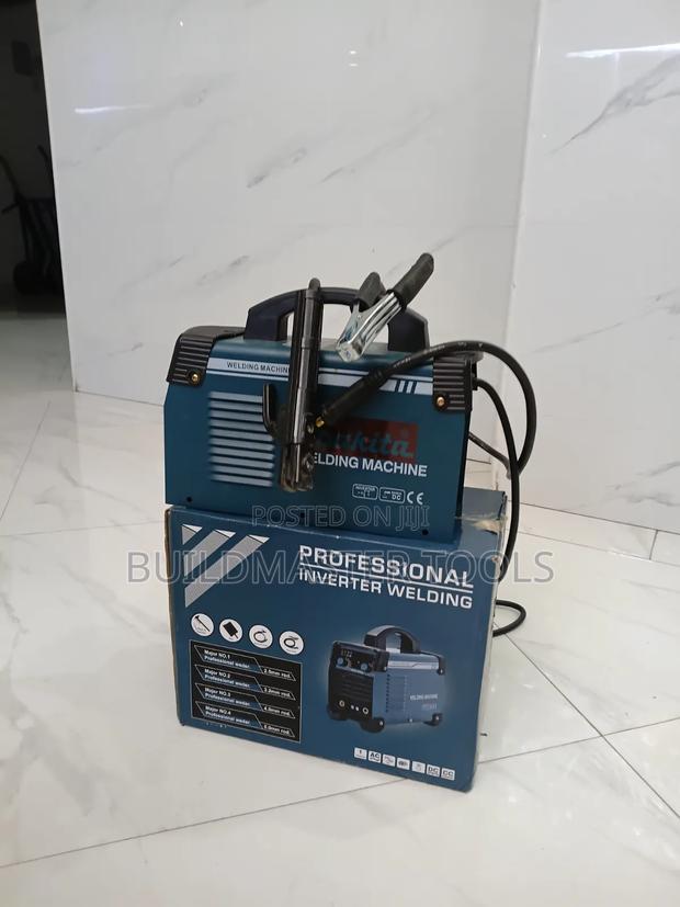 Makita Professional Inverter Welding Machine - thumbnail 2