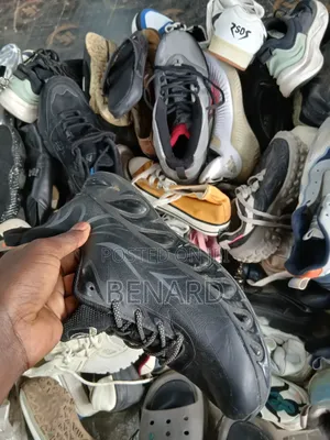 Camera Mtumba Shoes