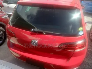 Volkswagen Golf 2019 Red