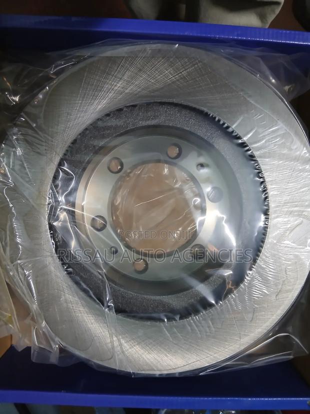 Toyota Hilux Vigo/Fortuner Allparts Front Disc Ap-Br-040.